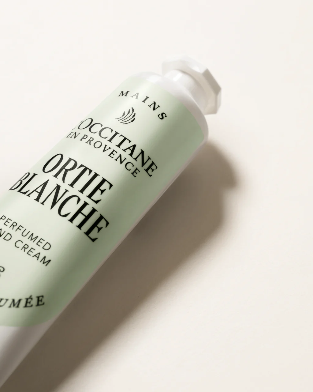 Perfumowany krem do rąk Ortie Blanche (Herbae par L'OCCITANE) - Image 2